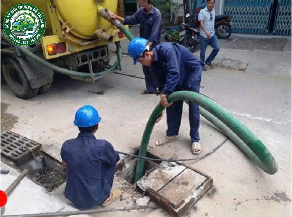 Dịch vụ hút hầm cầu (rút hầm cầu) tại An Giang: Công nghệ hút chân không, cam kết sạch triệt để và uy tín